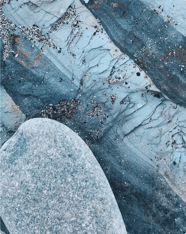 The Great Debate: Natural Stone vs. Ceramic Tiles in Construction